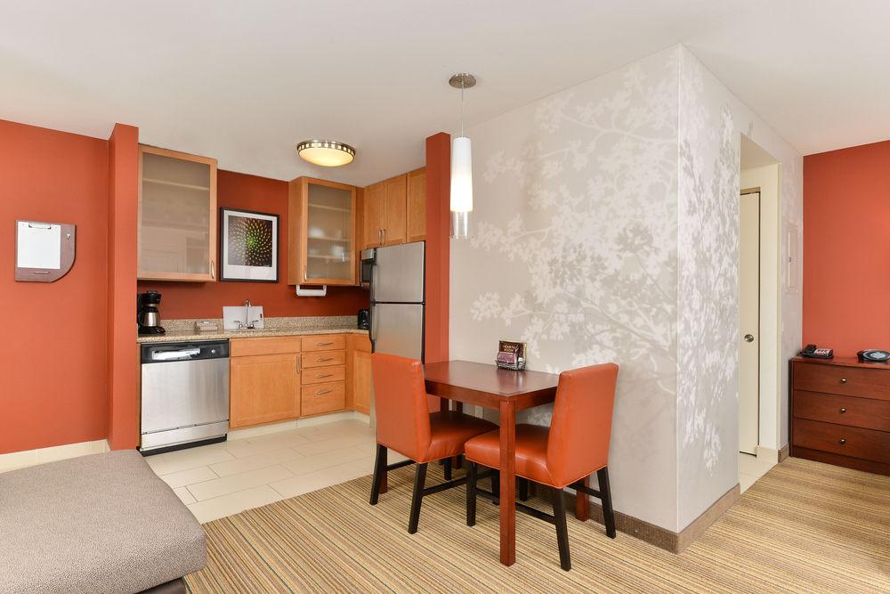 Hotel By Marriott 3*