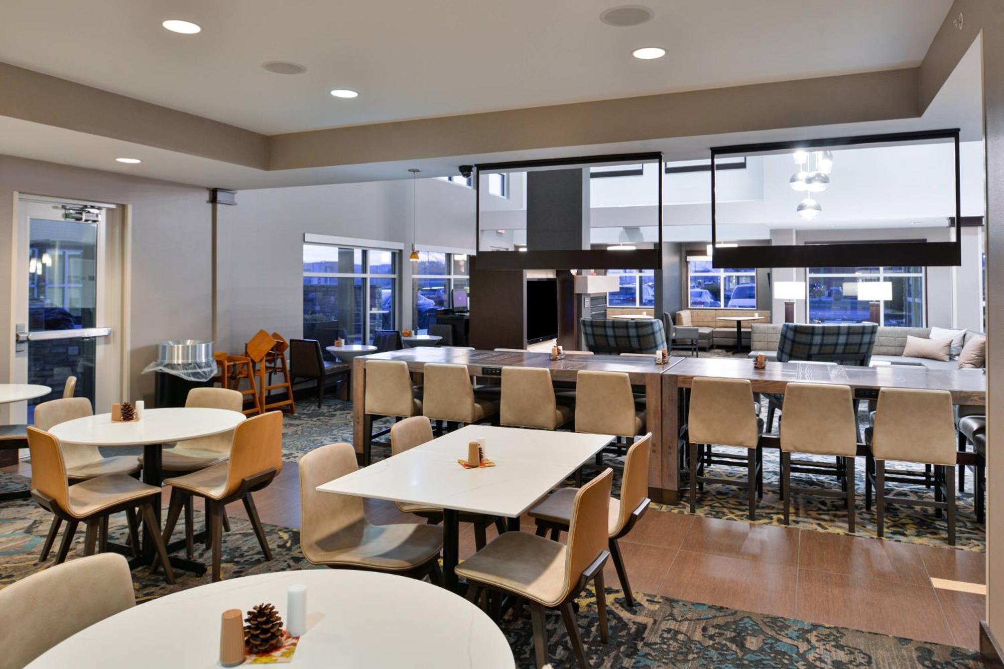 By Marriott Coralville
